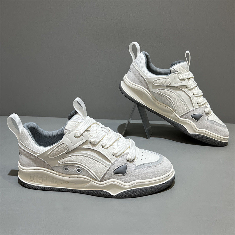 MONSEN Suitory White Low-Top Court Sneakers in Leather product image