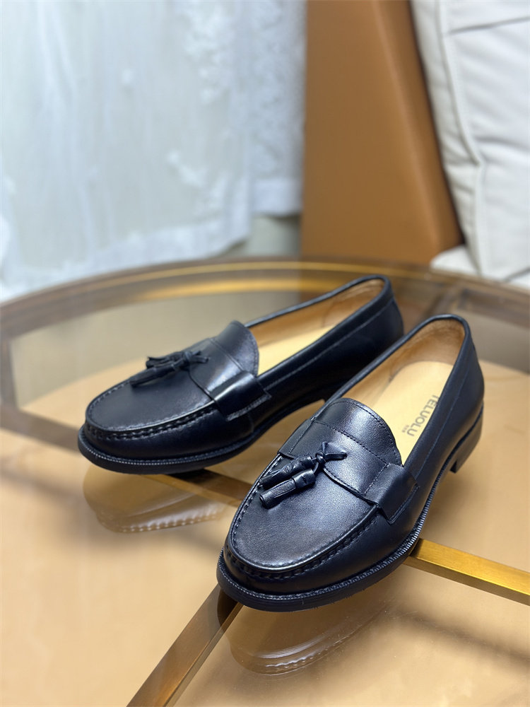 MONSEN Suitory Genuine Leather Tassel Loafers product image