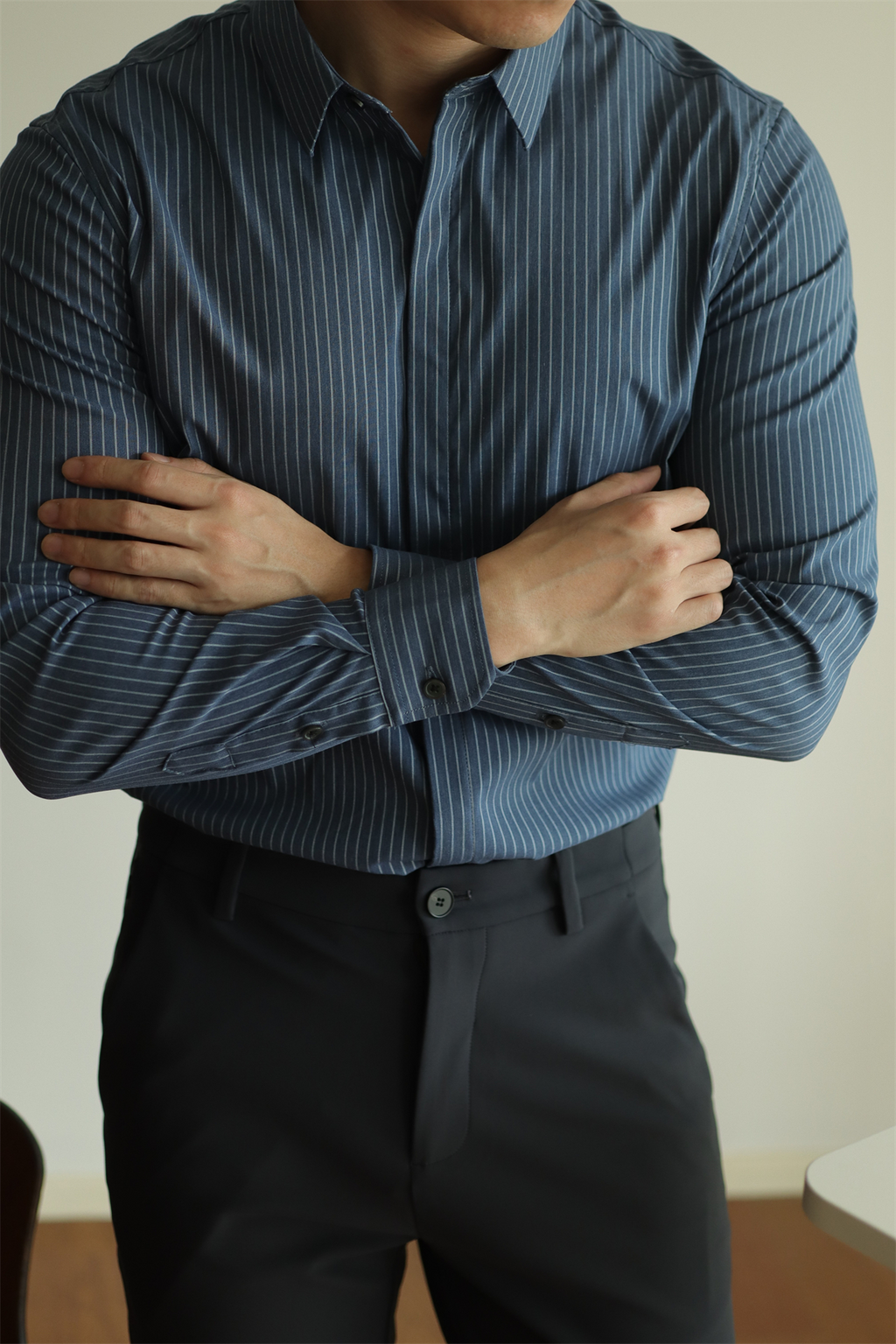 MONSEN Suitory Wrinkle-Free Striped Shirt in Performance Blend product image