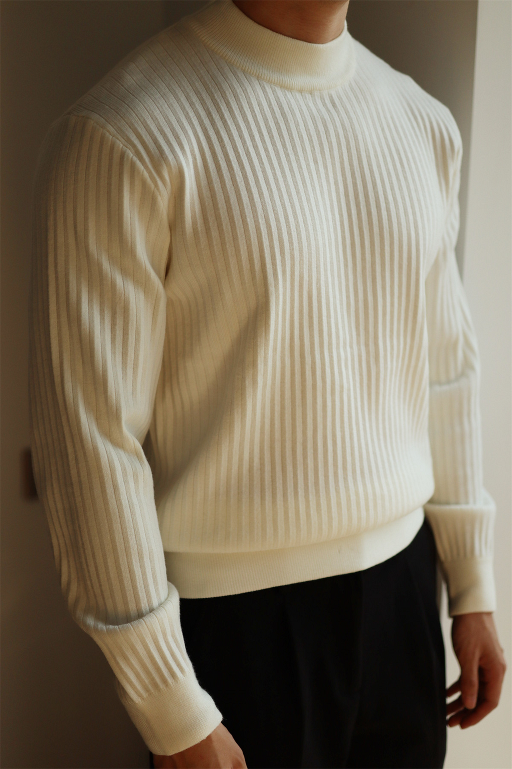 MONSEN Suitory Ribbed Mock Neck Knit Sweater in Fleece-Lined product image
