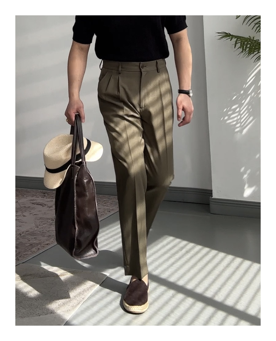 MONSEN Suitory Solid-Color Straight Pants in Performance Blend product image