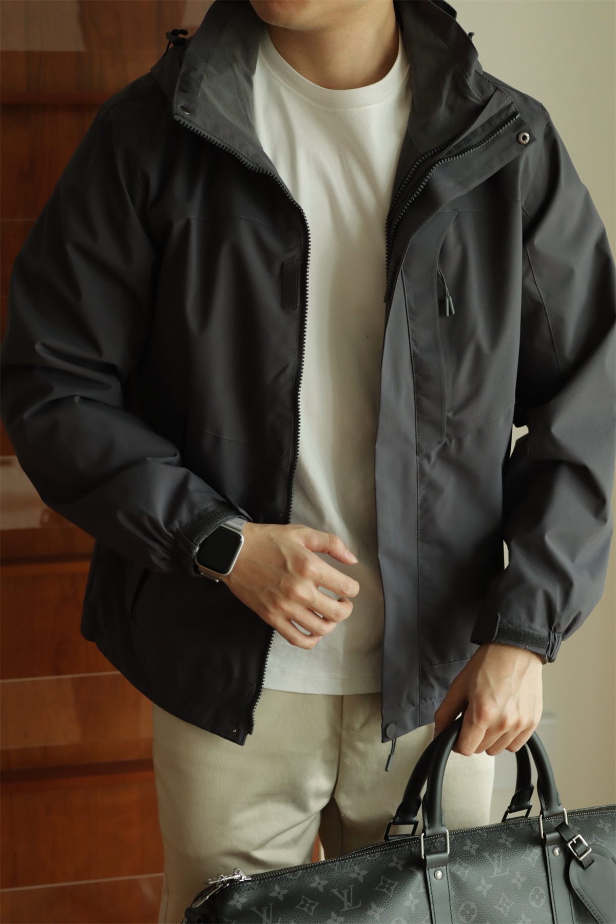 MONSEN Suitory Windproof Hard-Shell Jacket in Performance Blend product image