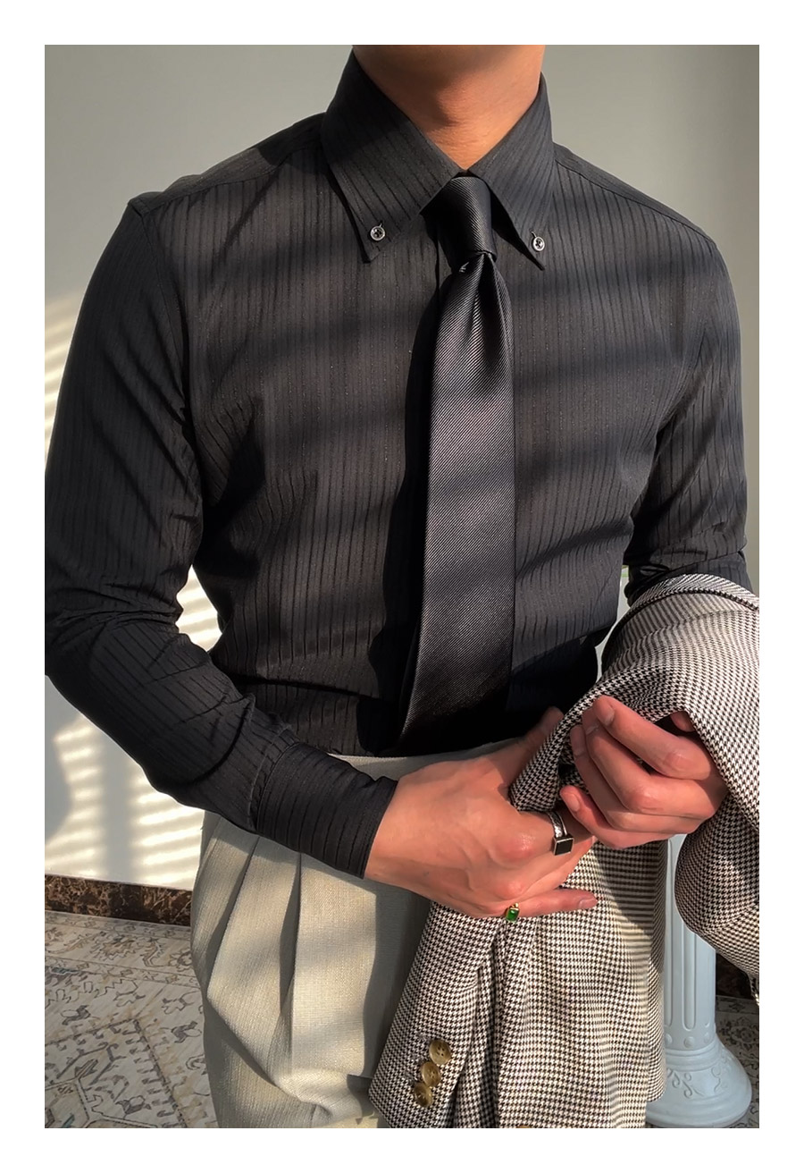 MONSEN Suitory Long-Point Collar Striped Shirt in Cotton product image
