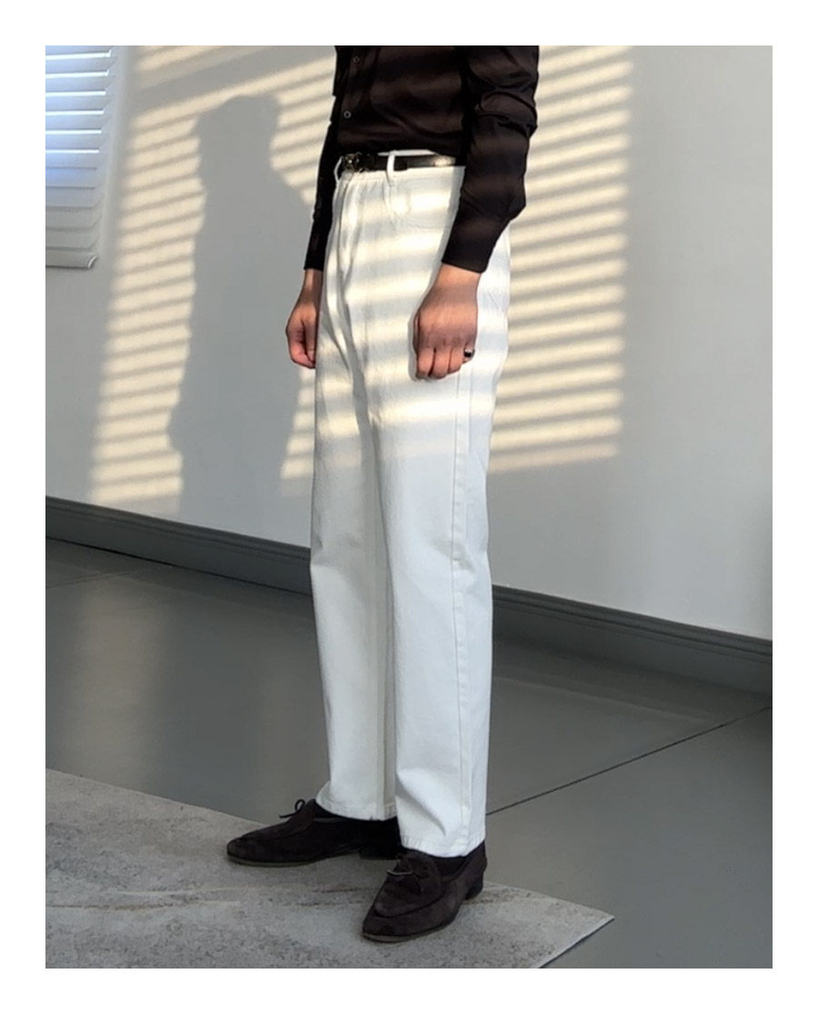 MONSEN Suitory Retro-Washed High-Rise Straight Jeans in Cotton product image
