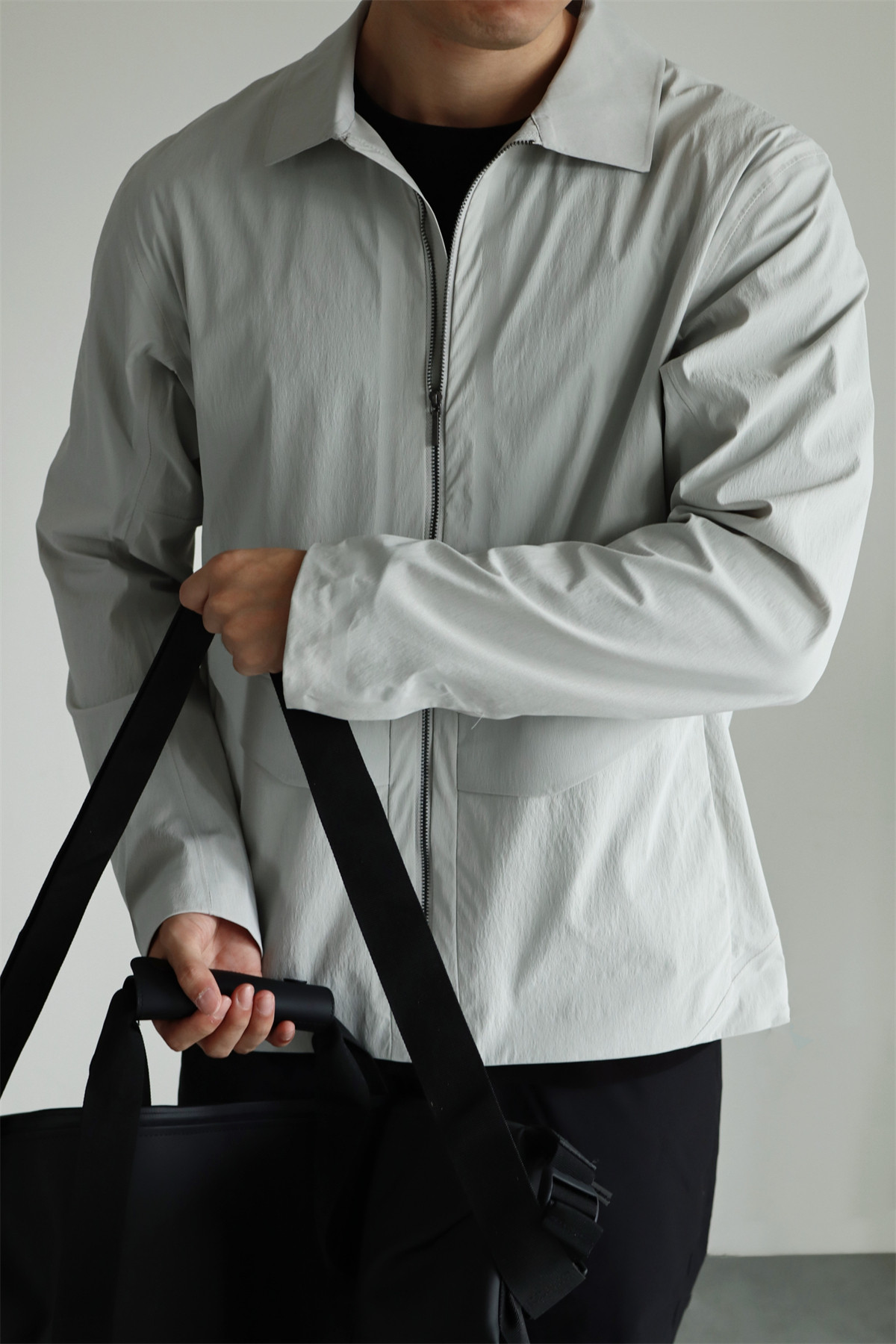 MONSEN Suitory Traveler Lightweight Seam-Sealed Jacket product image