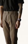 MONSEN Suitory Pure Cotton Semi-Tapered Cropped Trousers front view