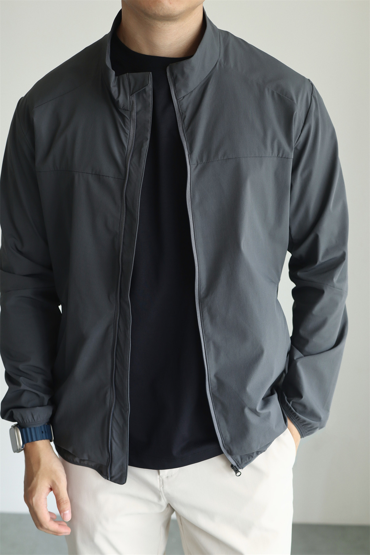 MONSEN Suitory Lightweight Breathable Quick-Dry Sun-Protection Stand-Collar Jacket product image