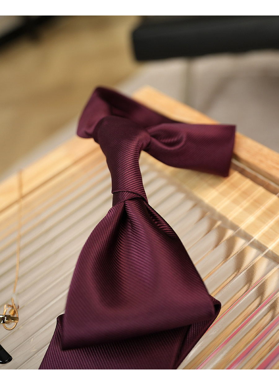 MONSEN Suitory Solid Twill Necktie product image