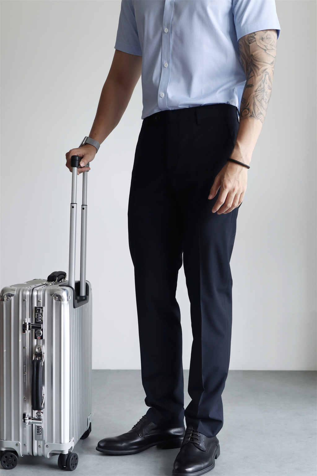 MONSEN Suitory Non-Iron Slim Trousers in Performance Blend product image