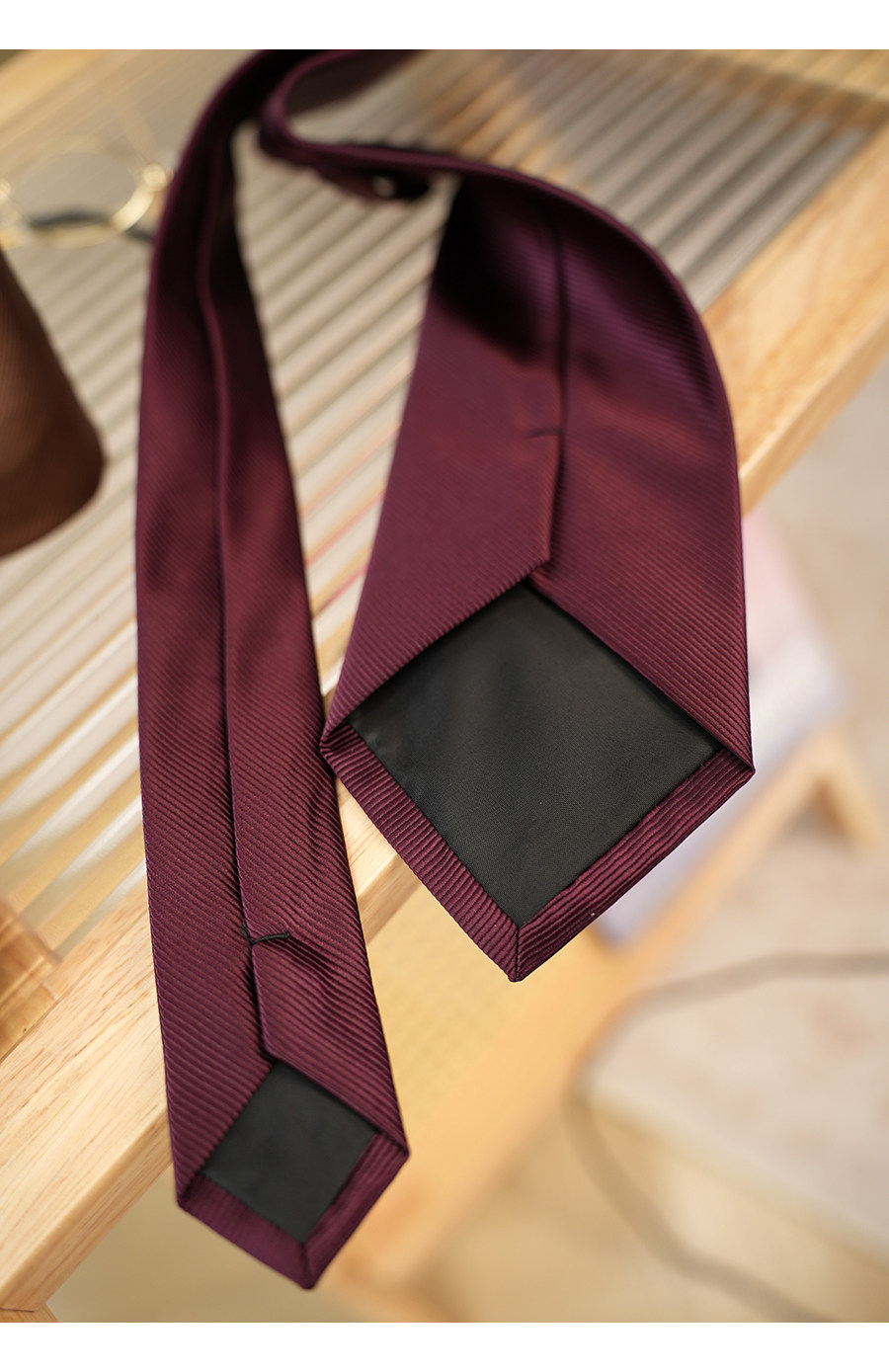 MONSEN Suitory Solid Twill Necktie product image