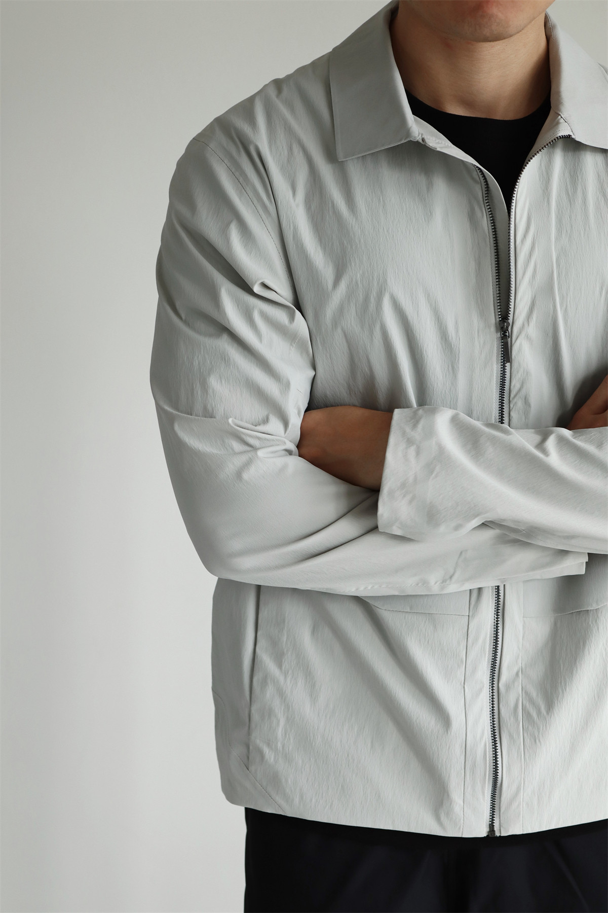 MONSEN Suitory Traveler Lightweight Seam-Sealed Jacket product image