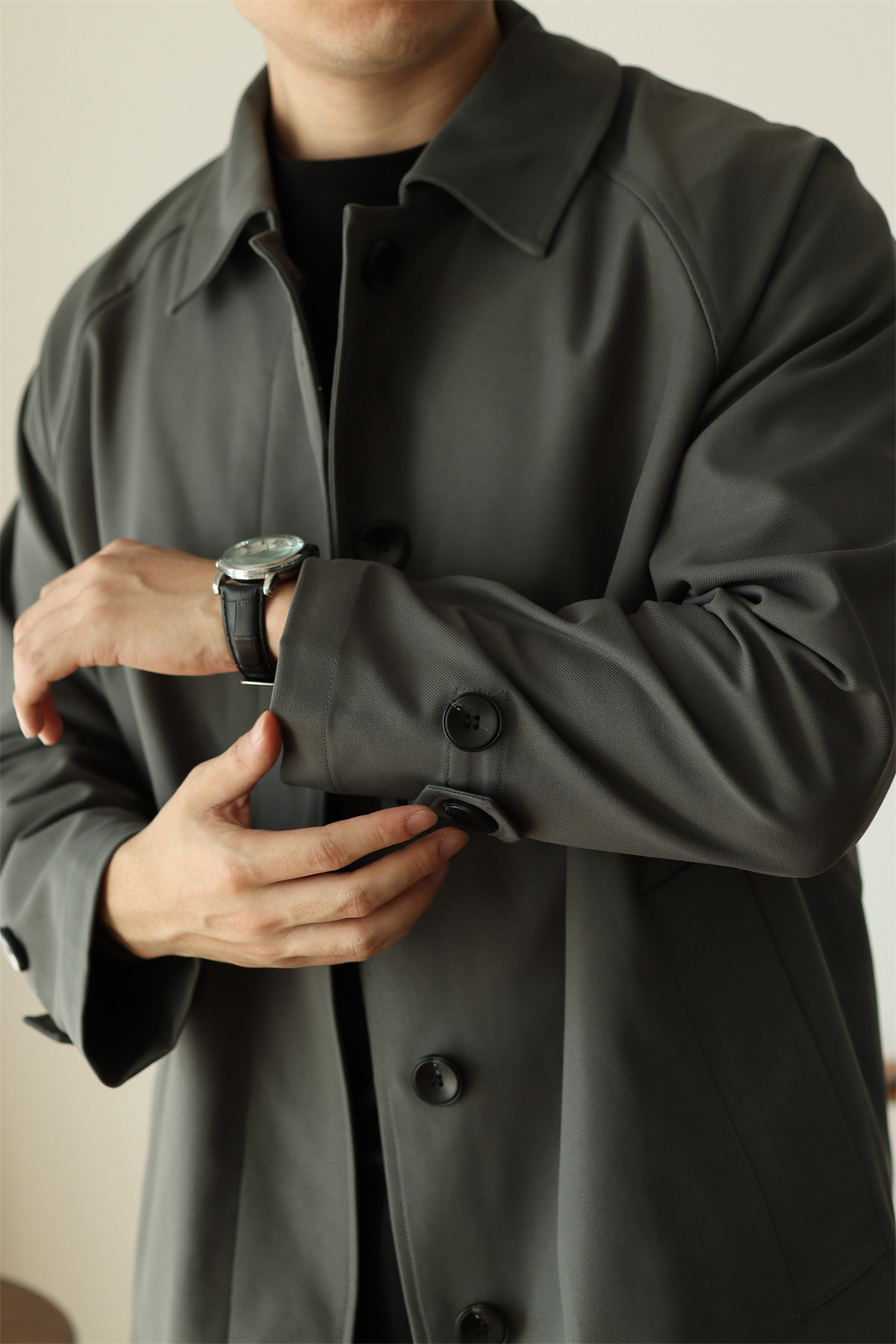 Concealed-Placket Mid-Length Trench Coat