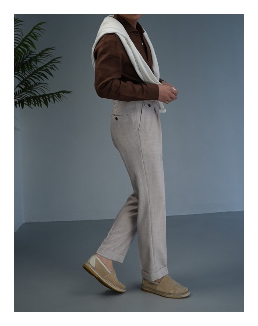 100% Linen Small V-Neck Shirt