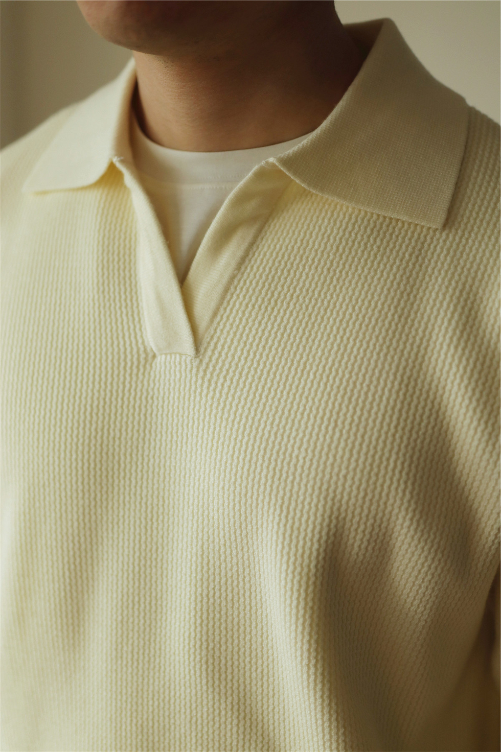 MONSEN Suitory V-Neck Heavyweight Knit Polo in Performance Blend product image