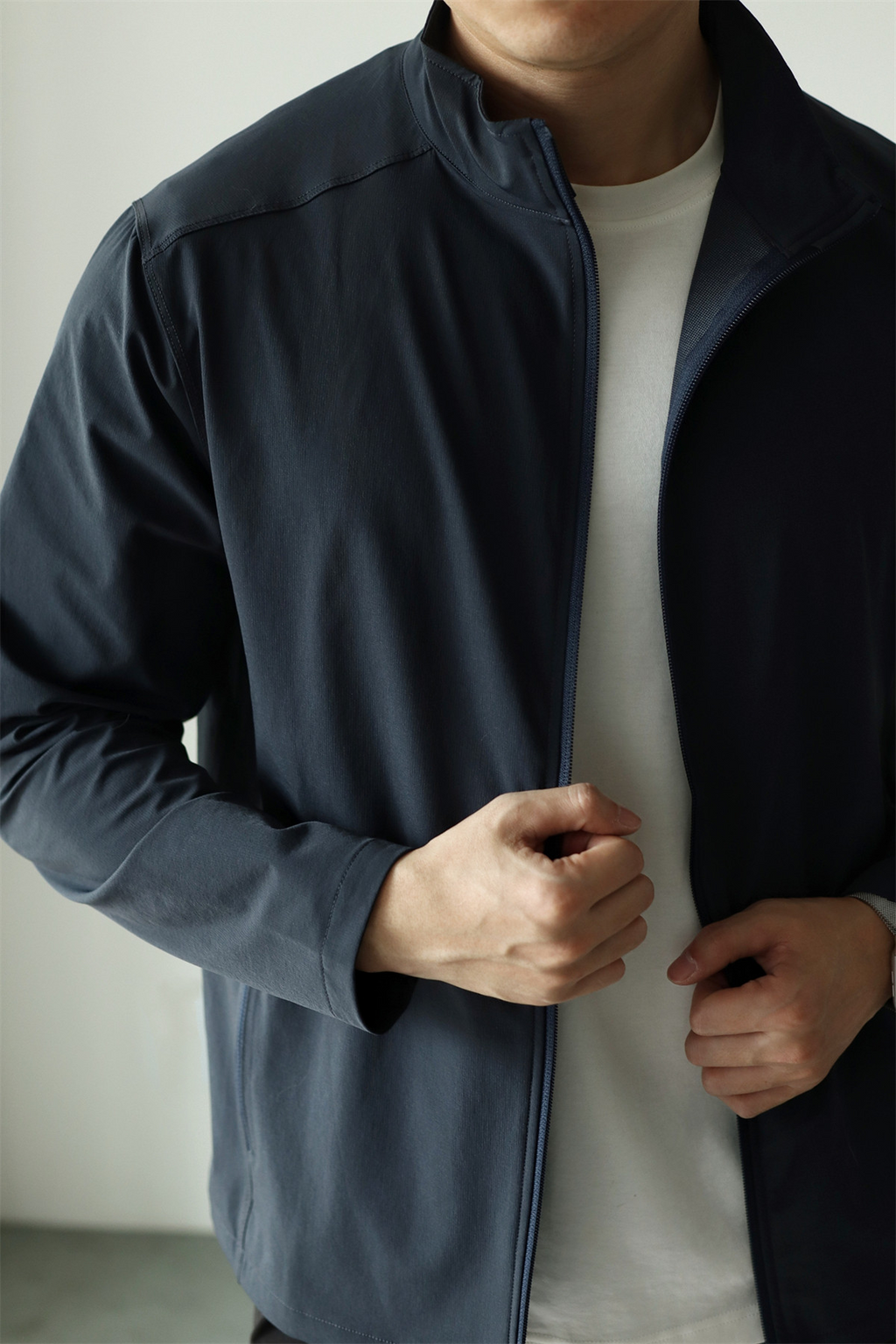 MONSEN Suitory Woven Quick-Dry 4-Way Stretch Outerwear Jacket in Denim product image
