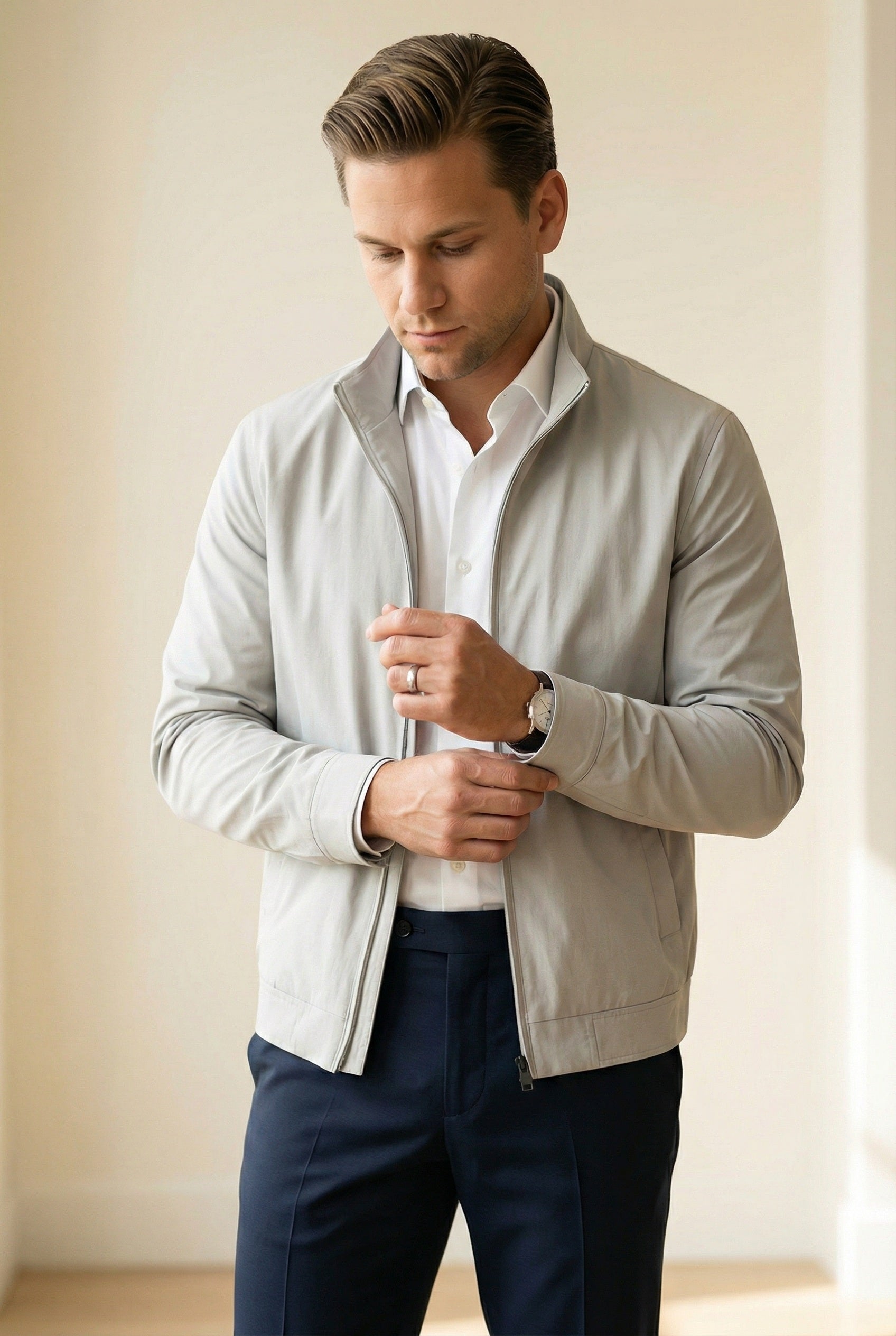 MONSEN Suitory Lightweight Breathable Quick-Dry Sun-Protection Stand-Collar Jacket product image
