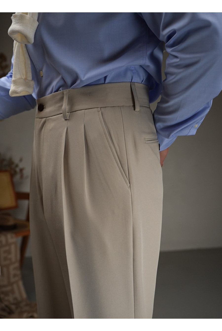 MONSEN Suitory High-Waisted Non-Iron Drape Trousers in Performance Blend product image