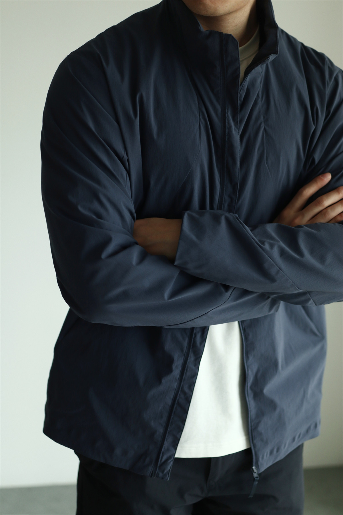 MONSEN Suitory Lightweight Windproof Twill Stand-Collar Jacket product image
