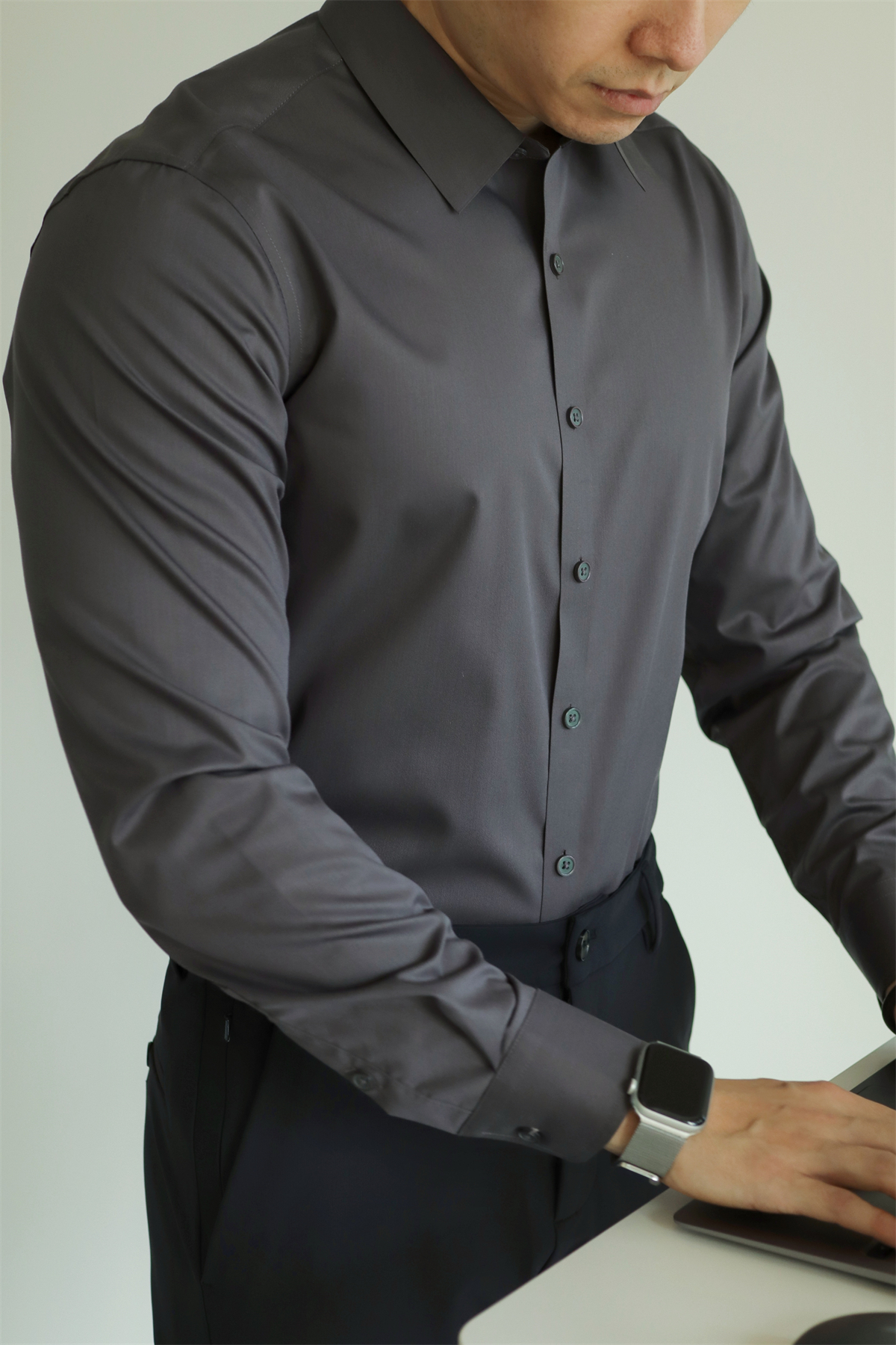 MONSEN Suitory Bamboo-Fiber Non-Iron Shirt in Bamboo Blend product image