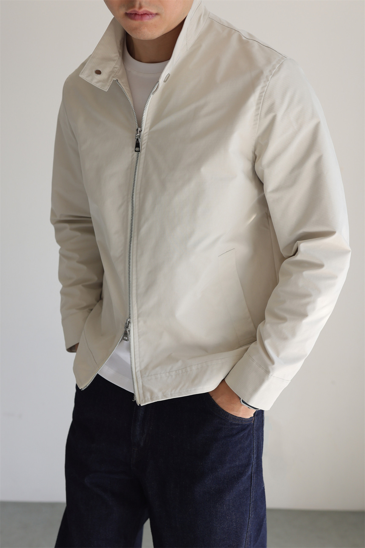 MONSEN Suitory Lightweight G9 Harrington Subtle Jacket in Performance Blend product image