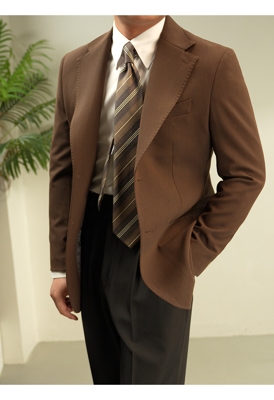 MONSEN Suitory Neapolitan Wrinkle-Resistant Suit in Performance Blend product image