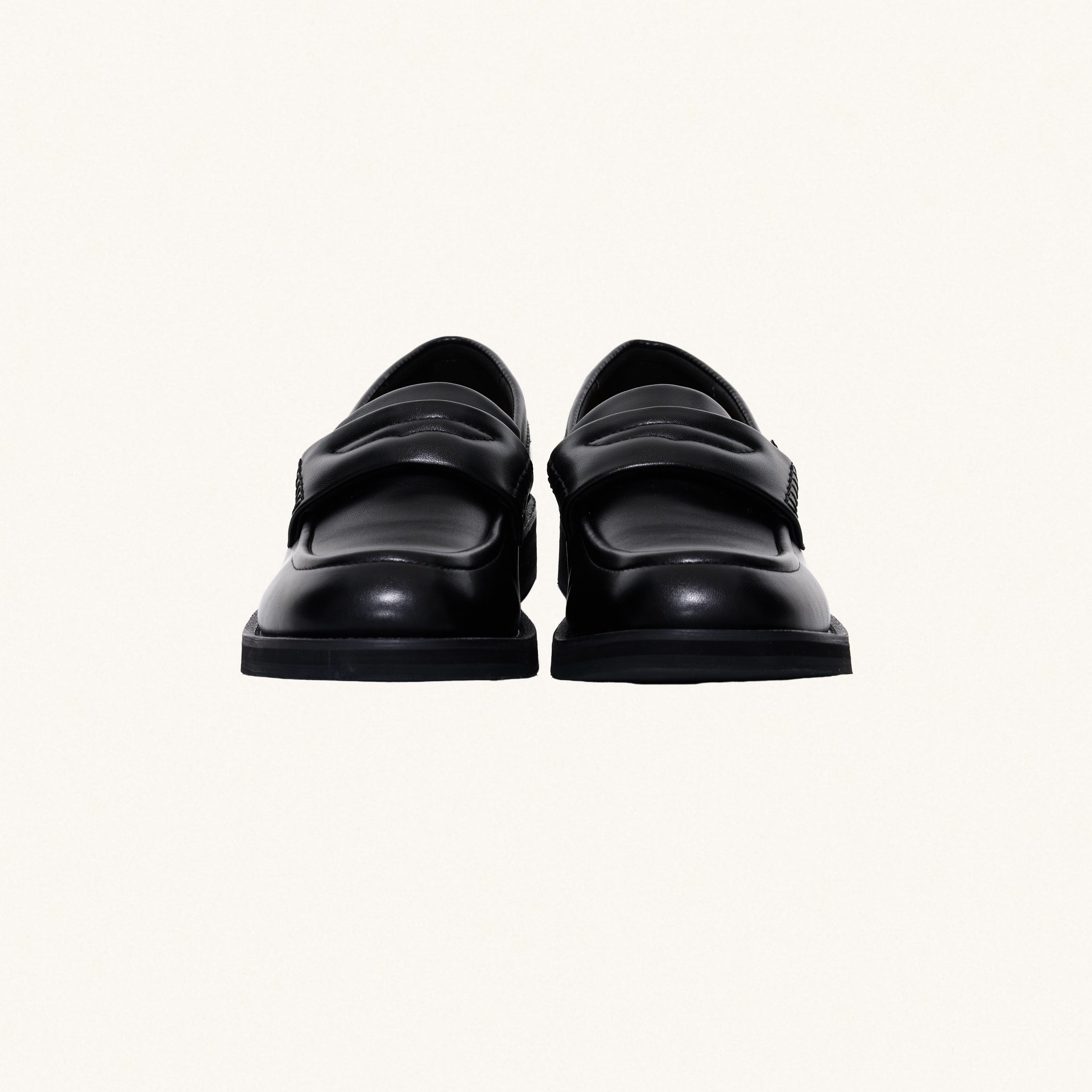 MONSEN Suitory Square-Toe Slip-On Loafers in Leather product image