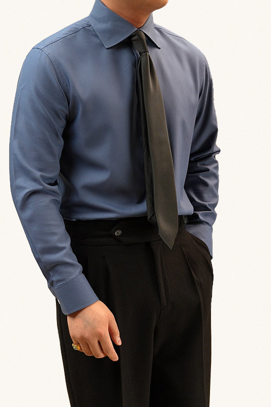 MONSEN Suitory Windsor-Collar Non-Iron Shirt in Performance Blend front view