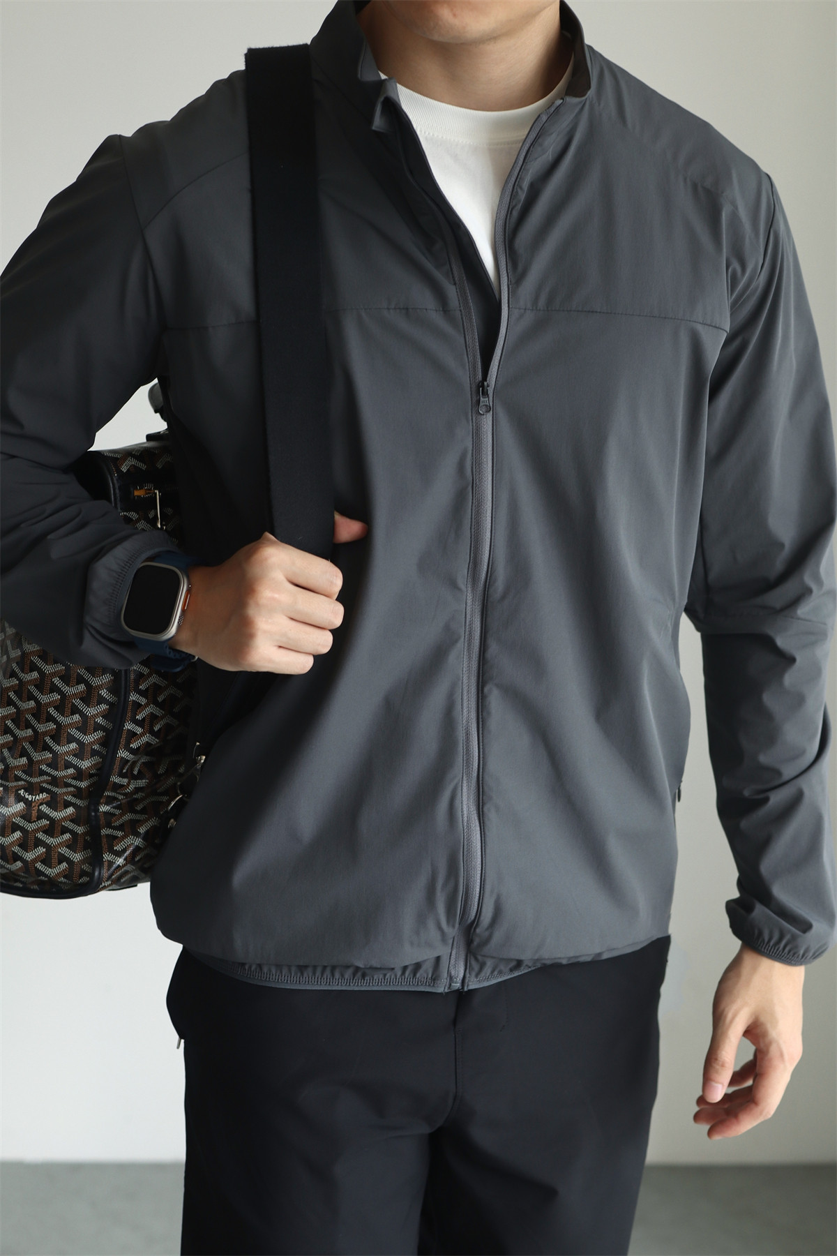 MONSEN Suitory Lightweight Breathable Quick-Dry Sun-Protection Stand-Collar Jacket product image