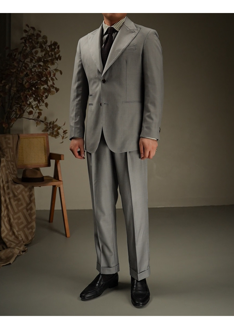 Neapolitan Slim-Fit 2-Piece Suit