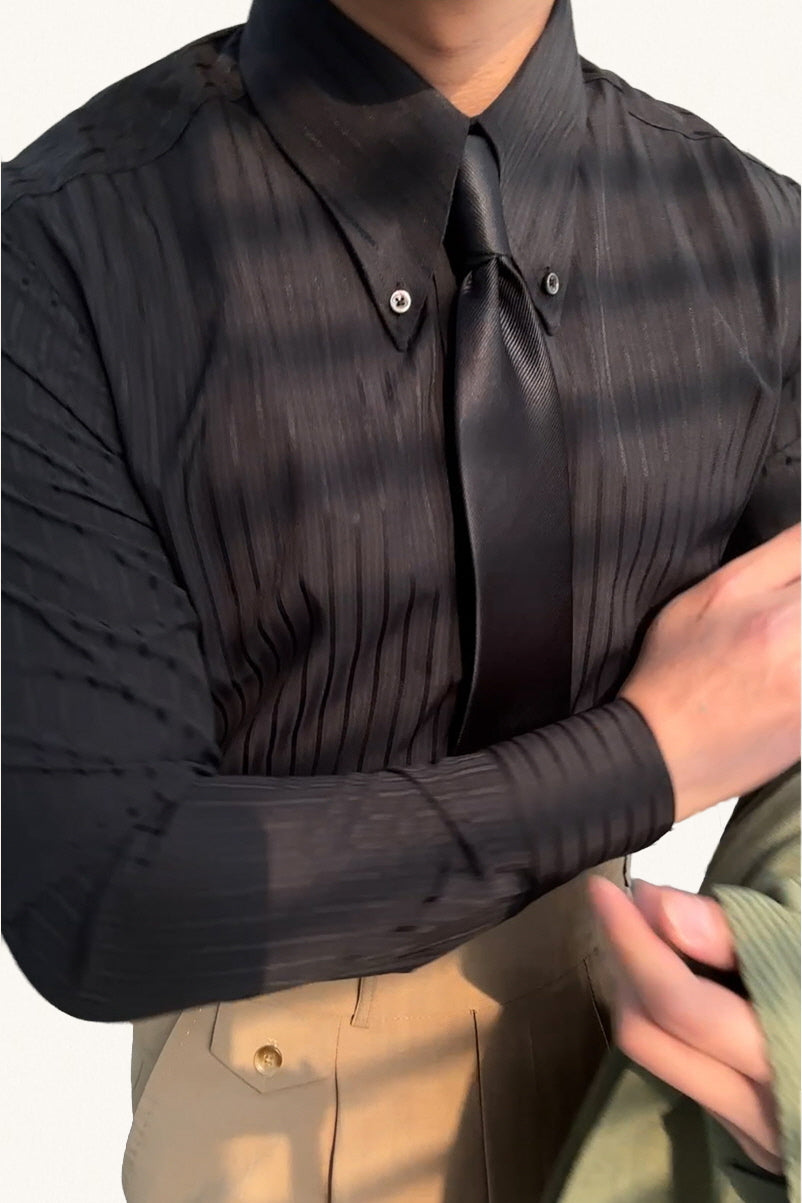 MONSEN Suitory Striped Point-Collar Shirt in Cotton product image