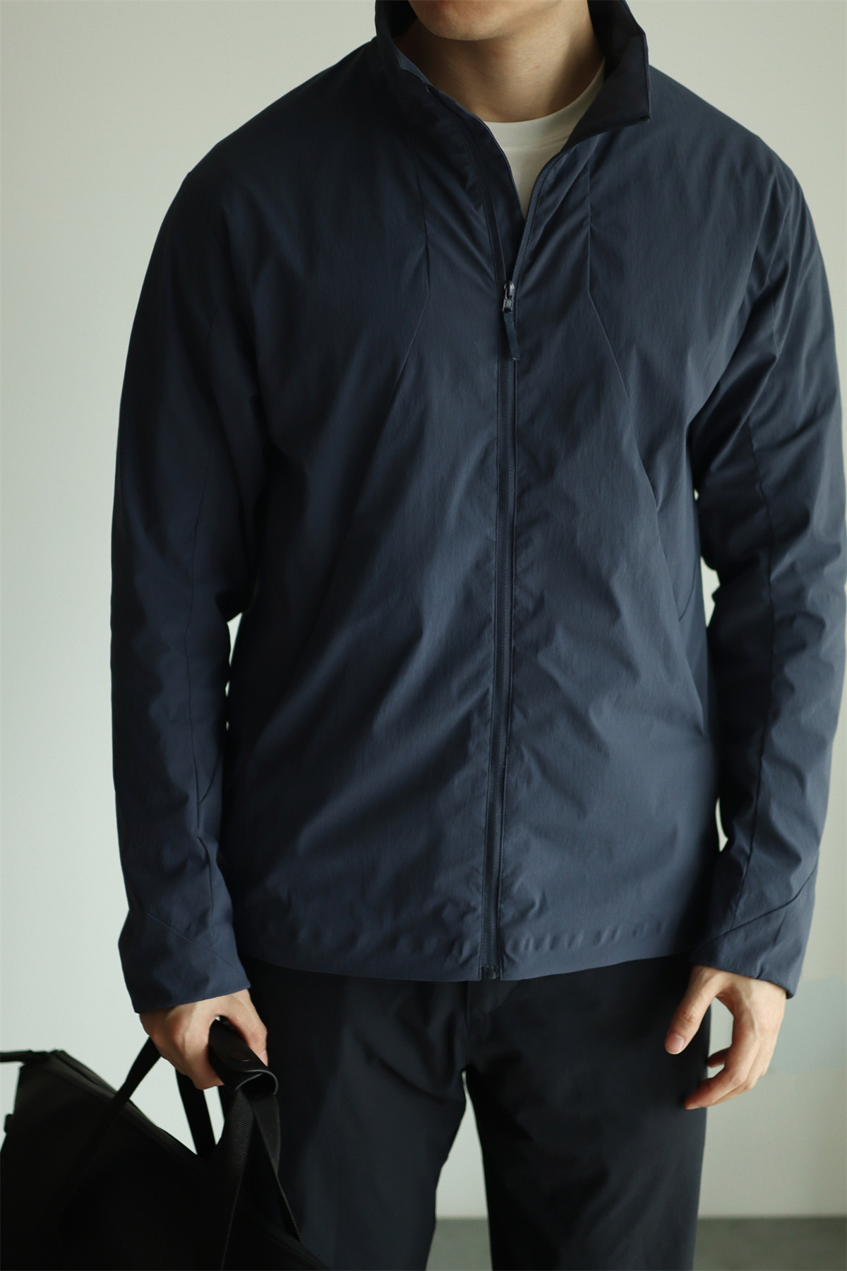 MONSEN Suitory Lightweight Windproof Twill Stand-Collar Jacket product image