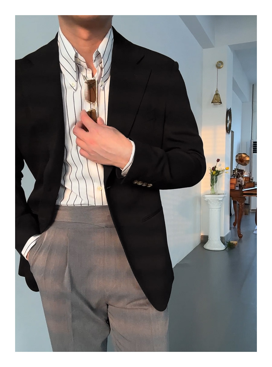 MONSEN Suitory Neapolitan Slim Single-Breasted Suit Jacket in Performance Blend product image