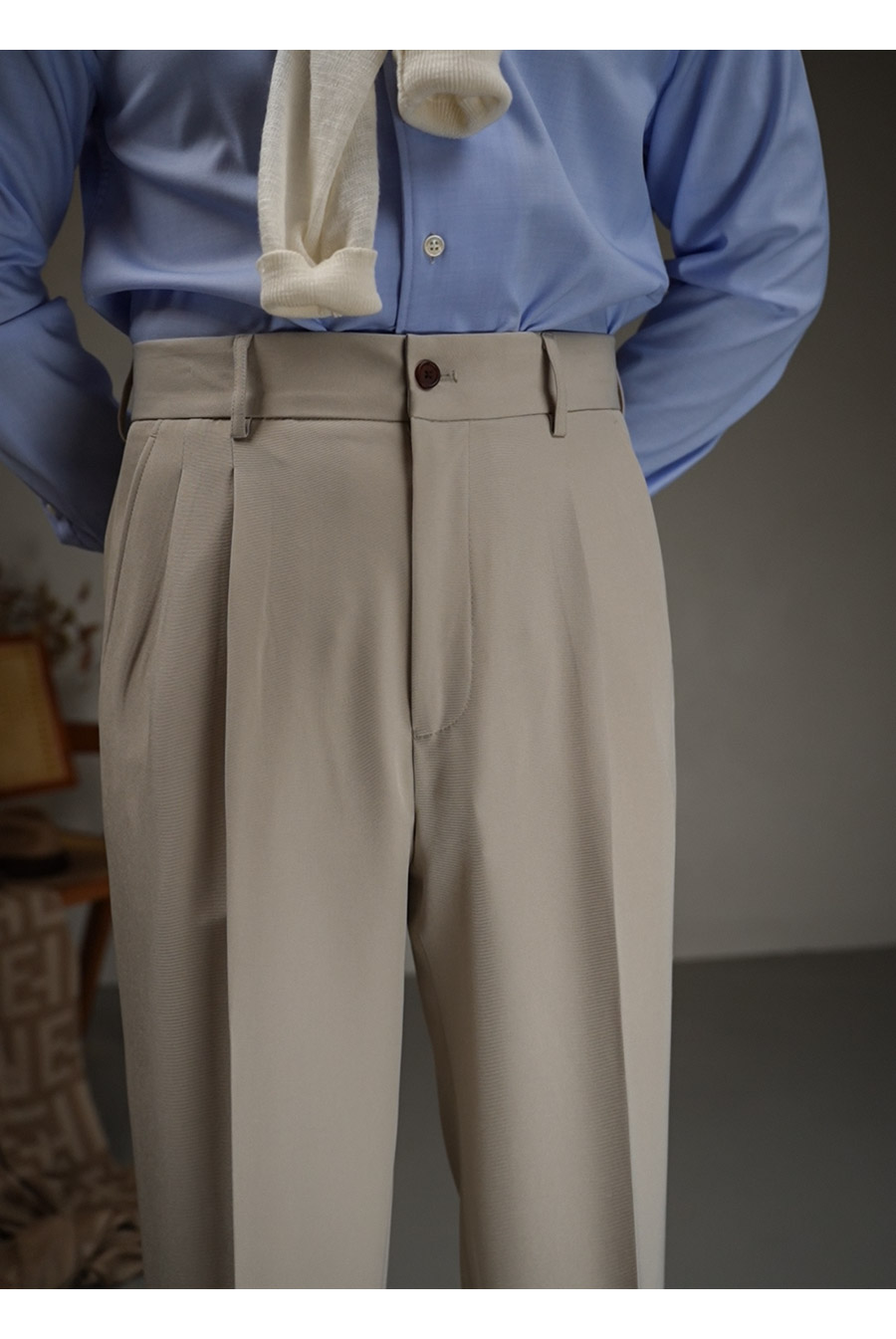 MONSEN Suitory High-Waisted Non-Iron Drape Trousers in Performance Blend product image