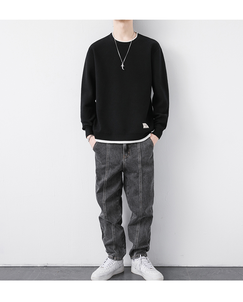 Lightweight Wool Crewneck Sweater