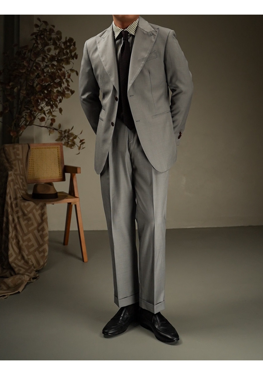 Neapolitan Slim-Fit 2-Piece Suit
