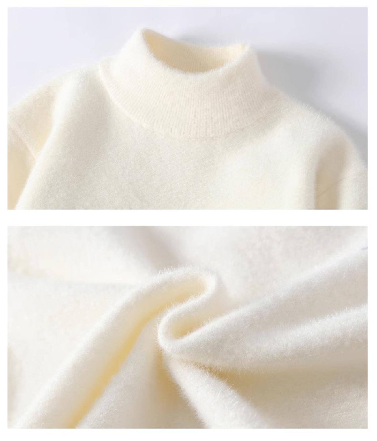 AW Teen Inner Plush Sweater