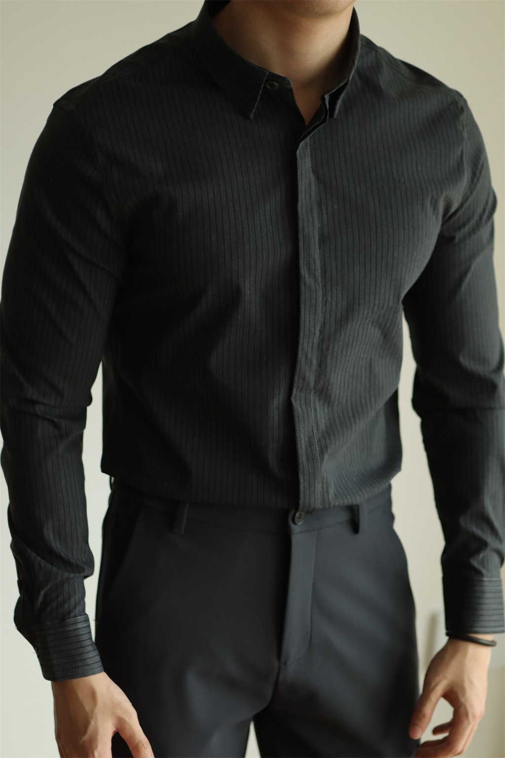MONSEN Suitory Wrinkle-Free Striped Shirt in Performance Blend product image