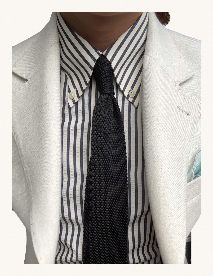 MONSEN Suitory Wide-Spread Collar Seersucker Shirt in Cotton product image