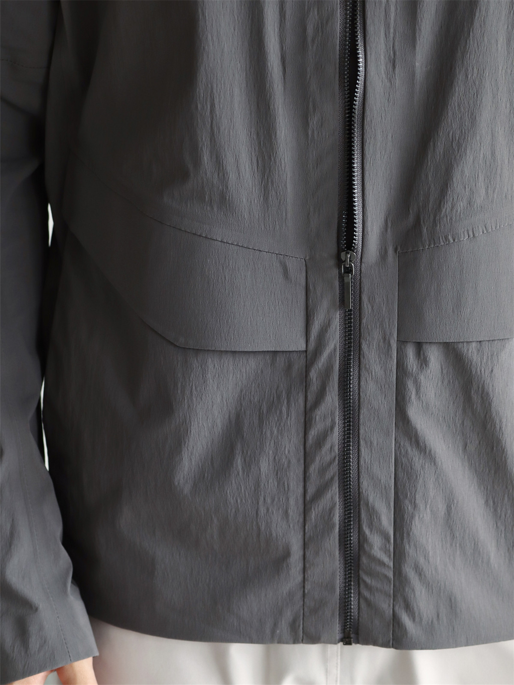 MONSEN Suitory Traveler Lightweight Seam-Sealed Jacket product image