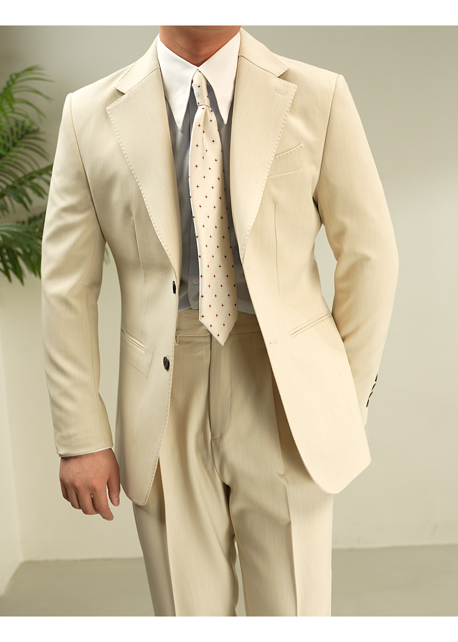 MONSEN Suitory Neapolitan Wrinkle-Resistant Suit in Performance Blend product image