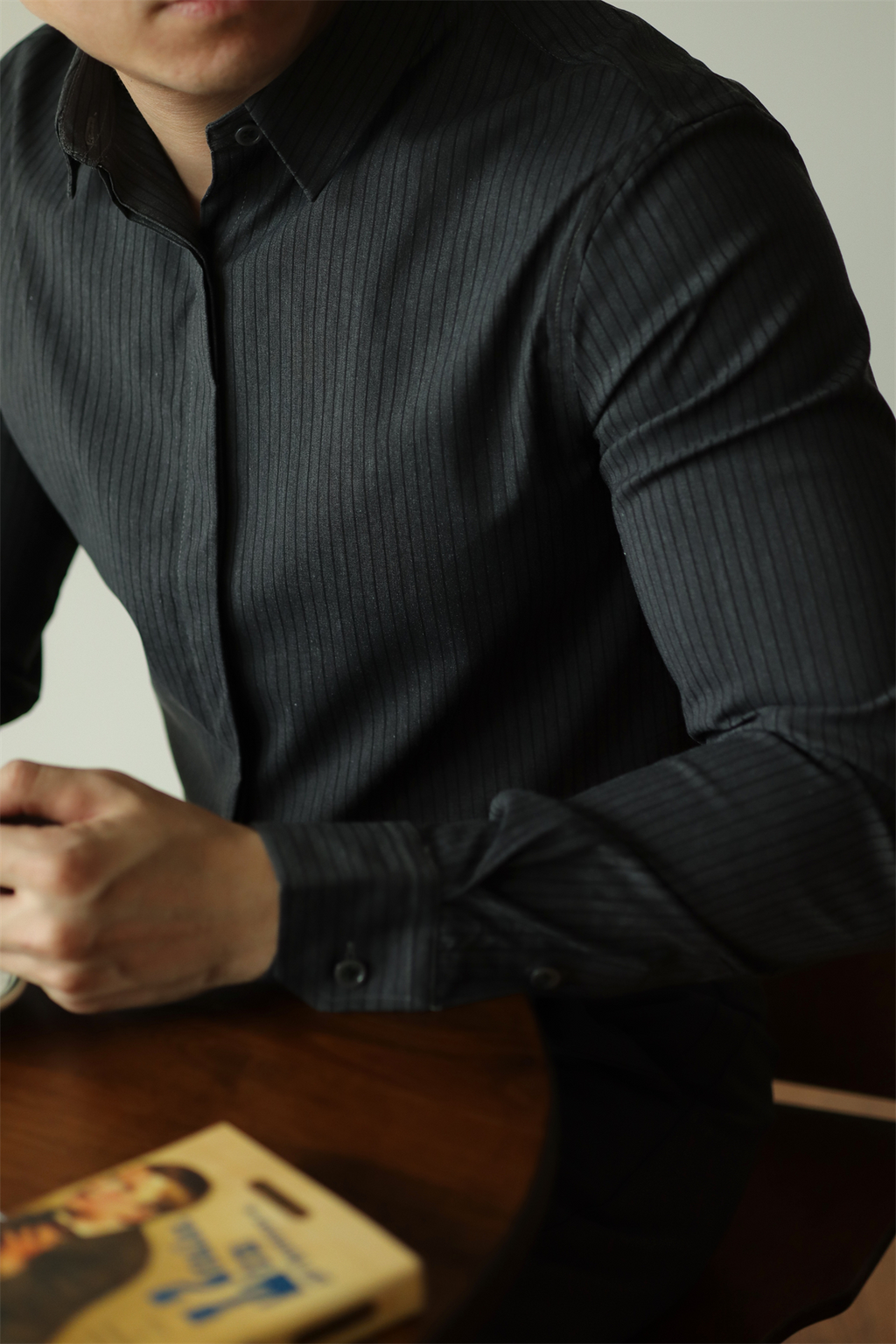 MONSEN Suitory Wrinkle-Free Striped Shirt in Performance Blend product image