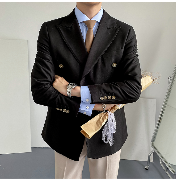 MONSEN Suitory Double-Breasted Slim Blazer in Performance Blend product image