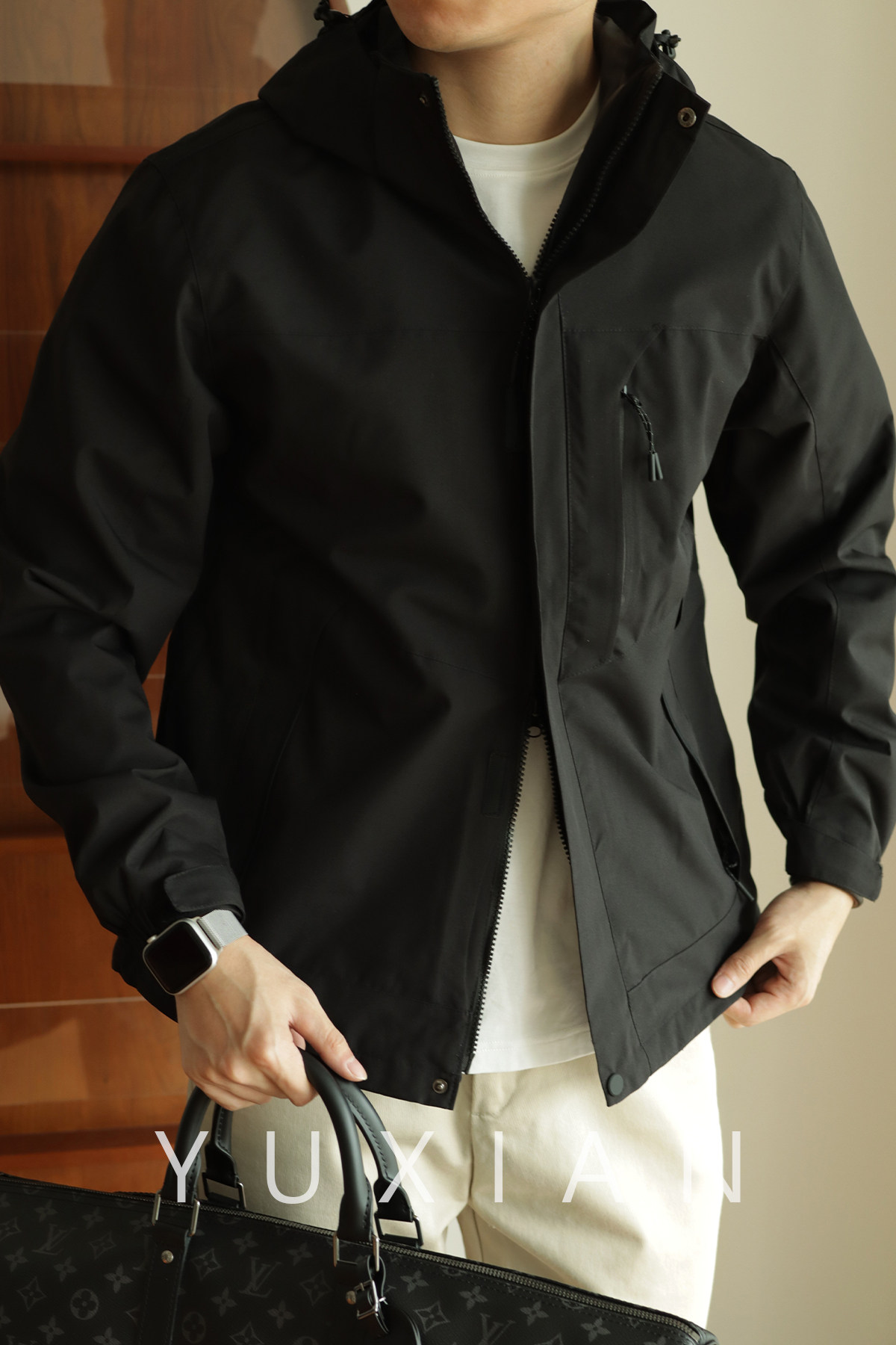 MONSEN Suitory Windproof Hard-Shell Jacket in Performance Blend product image