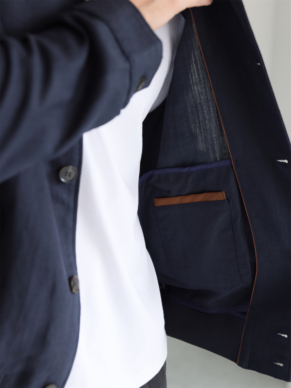 MONSEN Suitory Tencel-Linen Lightweight Sheen Lapel Jacket product image