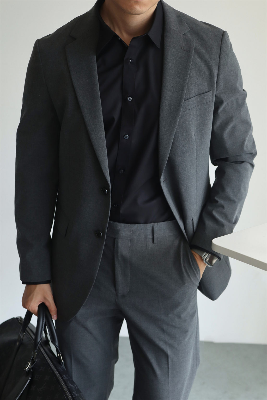 MONSEN Suitory Wrinkle-Free, Non-Iron BLAZER in Performance Blend product image