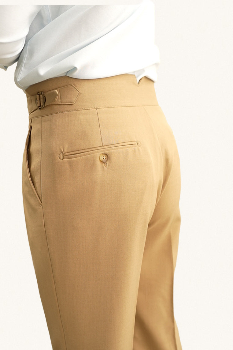 MONSEN Suitory Single-Pleated Trousers in Performance Blend product image