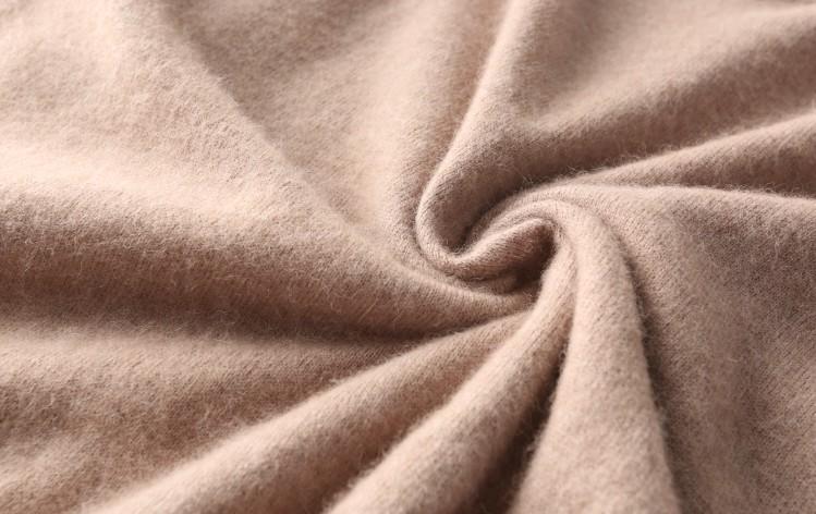 Cashmere Crewneck Sweater1