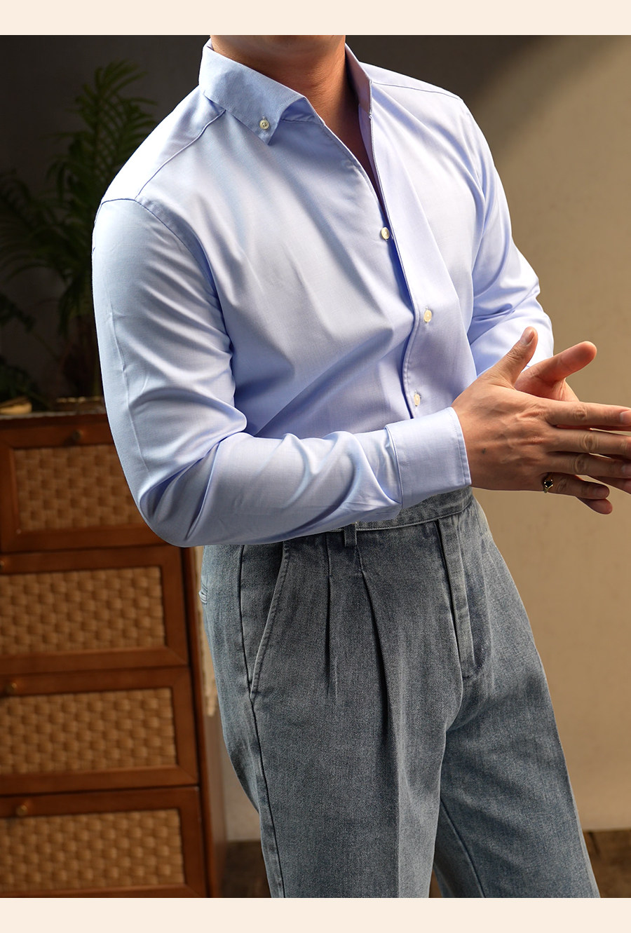 MONSEN Suitory Non-Iron One-Piece Collar Shirt in Performance Blend product image