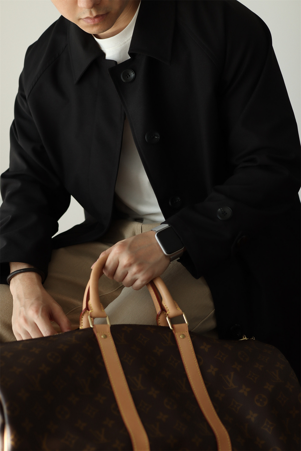 Concealed-Placket Mid-Length Trench Coat