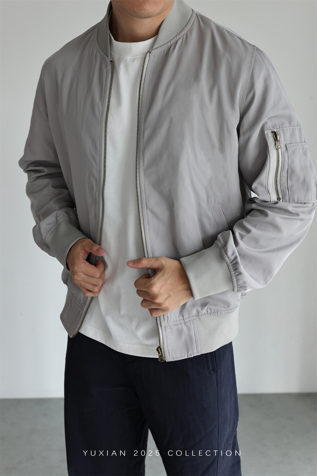 MONSEN Suitory Lightweight MA-1 Flight Jacket in Performance Blend product image